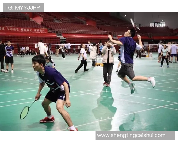 武汉羽毛球队逆袭之旅欧锦赛特别报道展现拼搏精神与团队力量